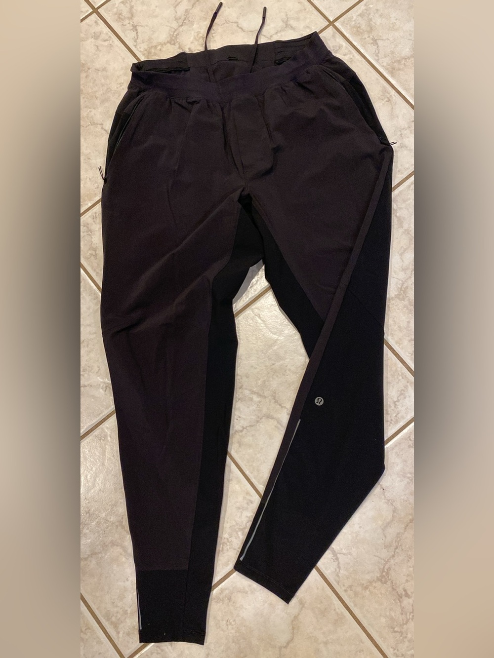 lululemon athletica Men’s Black Performance Joggers
